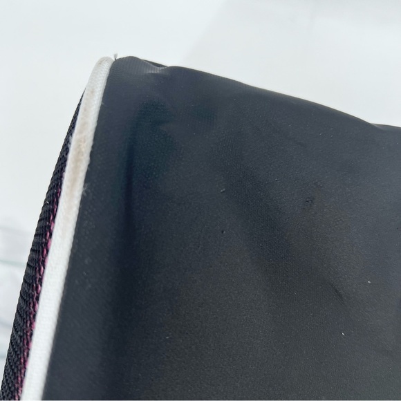 Petskd Pet Carrier, Pink & Black 17 x 13 x 9.5 Inches. Airline Approved - Picture 8 of 13